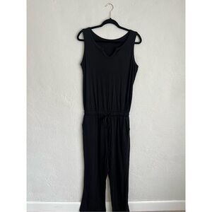 Woman Black Sleeveless Notch Neck Jumpsuit, Size M